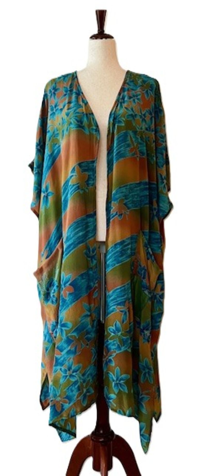 Kantha Bae Silk Solstice Kimono, The Perfect Overwear Layer (Desert)