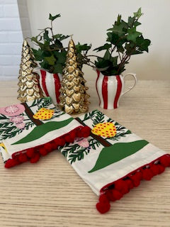 Vintage Christmas Tree W/Pom Pom Printed Towel
