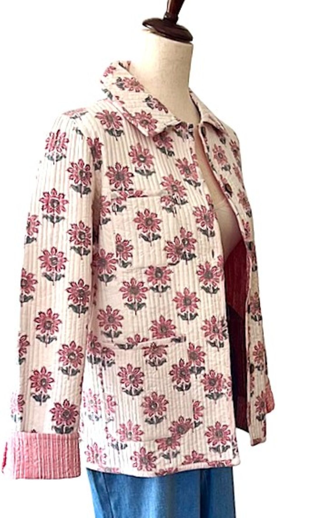 Collared Reversible Cotton Quilted Women's Jacket with Stripe Piping. (Pink)
