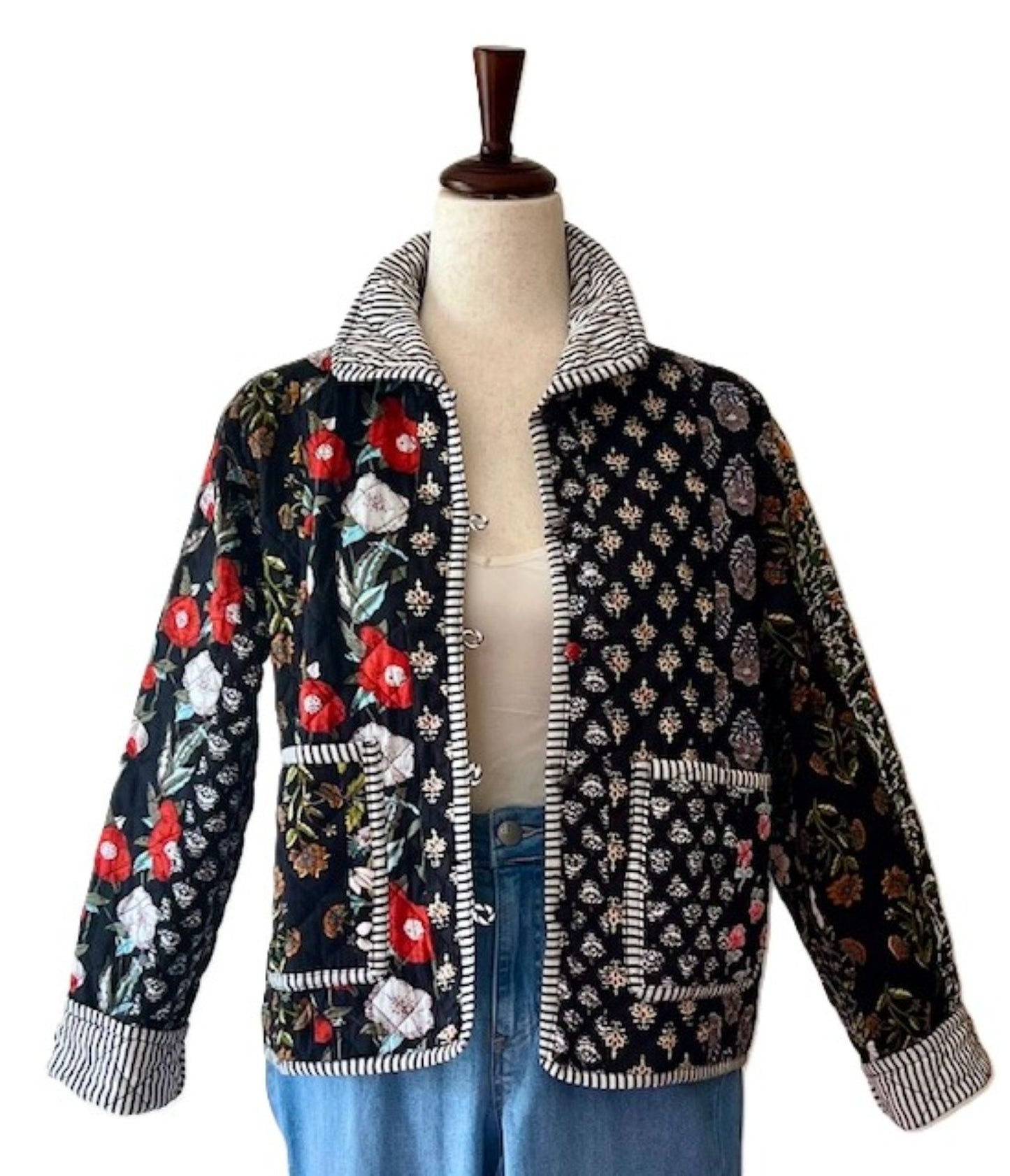 Luxe Cotton Quilted Womens Jacket With Stripe Piping Looks Rich (Black Floral)