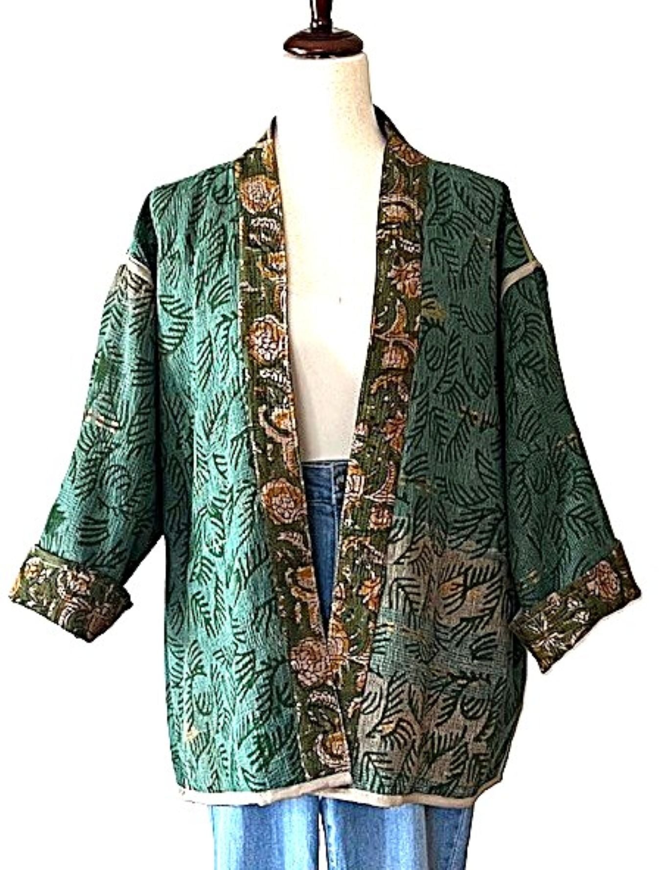Specialty Collection: Short Jacket Fully Reversible. Kantha Quilted. (Olive)