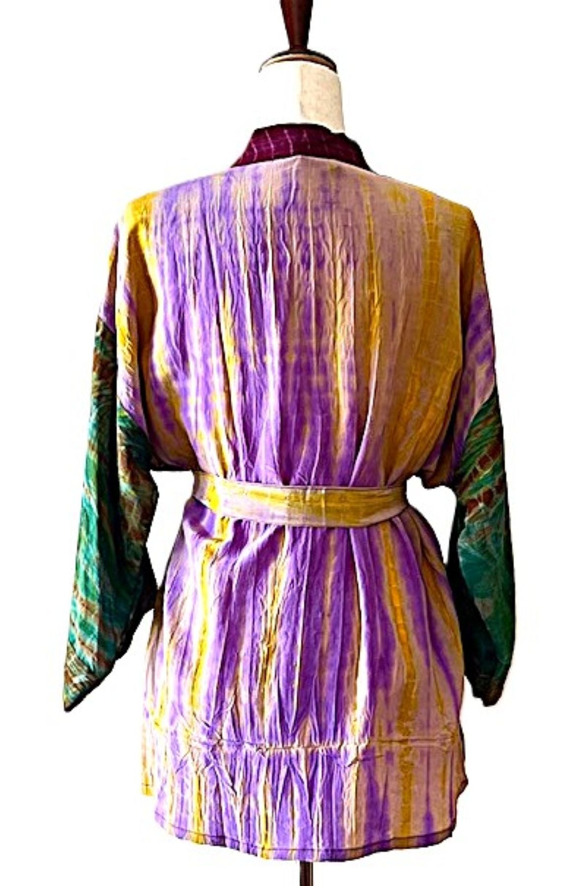Jacket, Multi Colored Tied Dyed Short Silk Kimono Fashionable. (Multicolor)