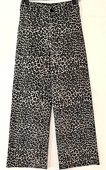 Pants. High Waisted Bold Leopard Print