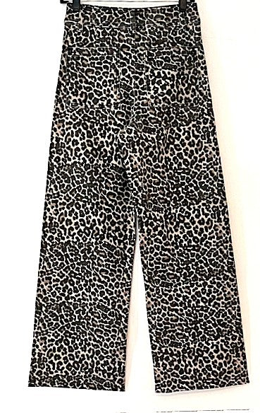 Pants. High Waisted Bold Leopard Print