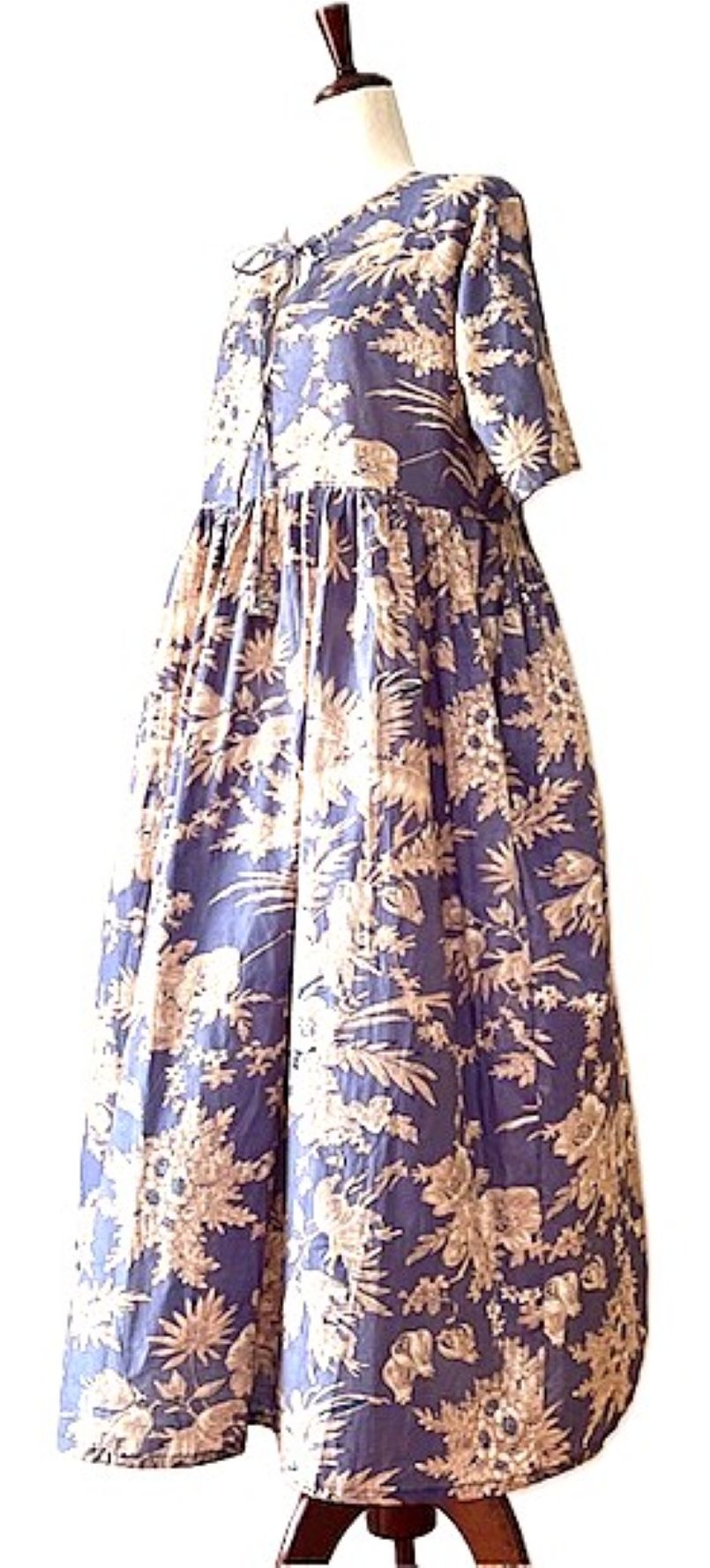 Dresses: New Floral Cotton Handblock Midi. Perfect For Fall. (Lilac)