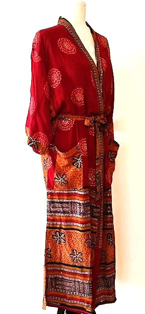 Crepe Silk Kimono Presents An Unique Engineered Border (Red)