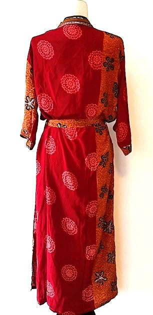 Crepe Silk Kimono Presents An Unique Engineered Border (Red)