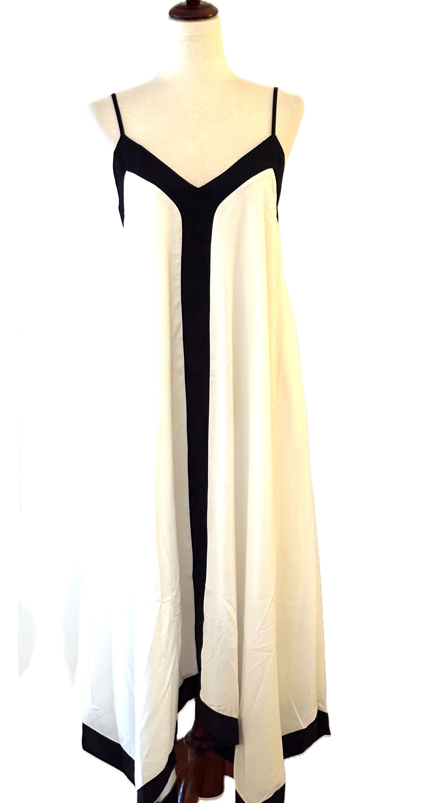 Dresses, Strappy Minimalistic Maxi Slims The Figure (White Black)