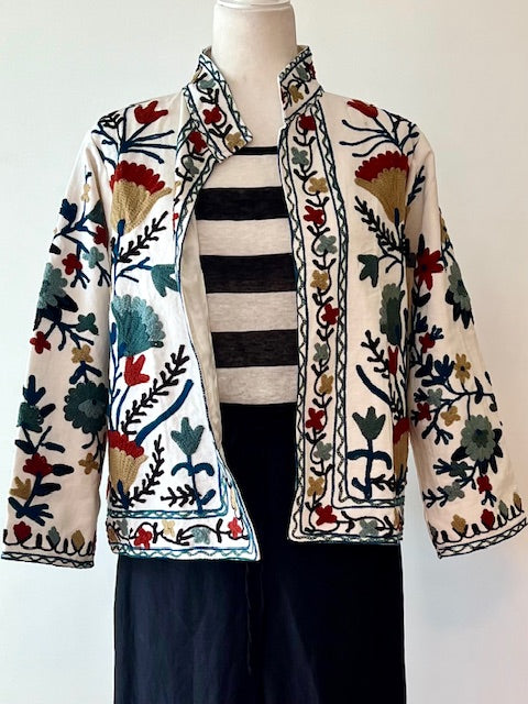 Wearable Art In This Hand Embroidered Short Jacket. (White Multi)