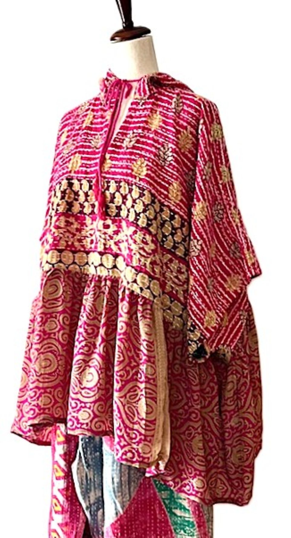 Kantha Bae Cosmic Hoodie, A New Easy Basic (Pink)