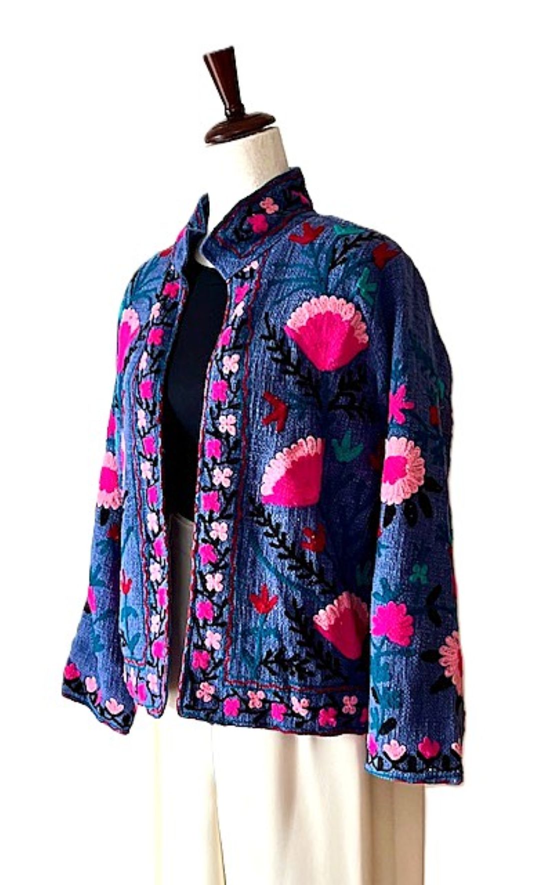 Jacket, Wearable Art In This Hand Embroidered Short Top. (Purple)