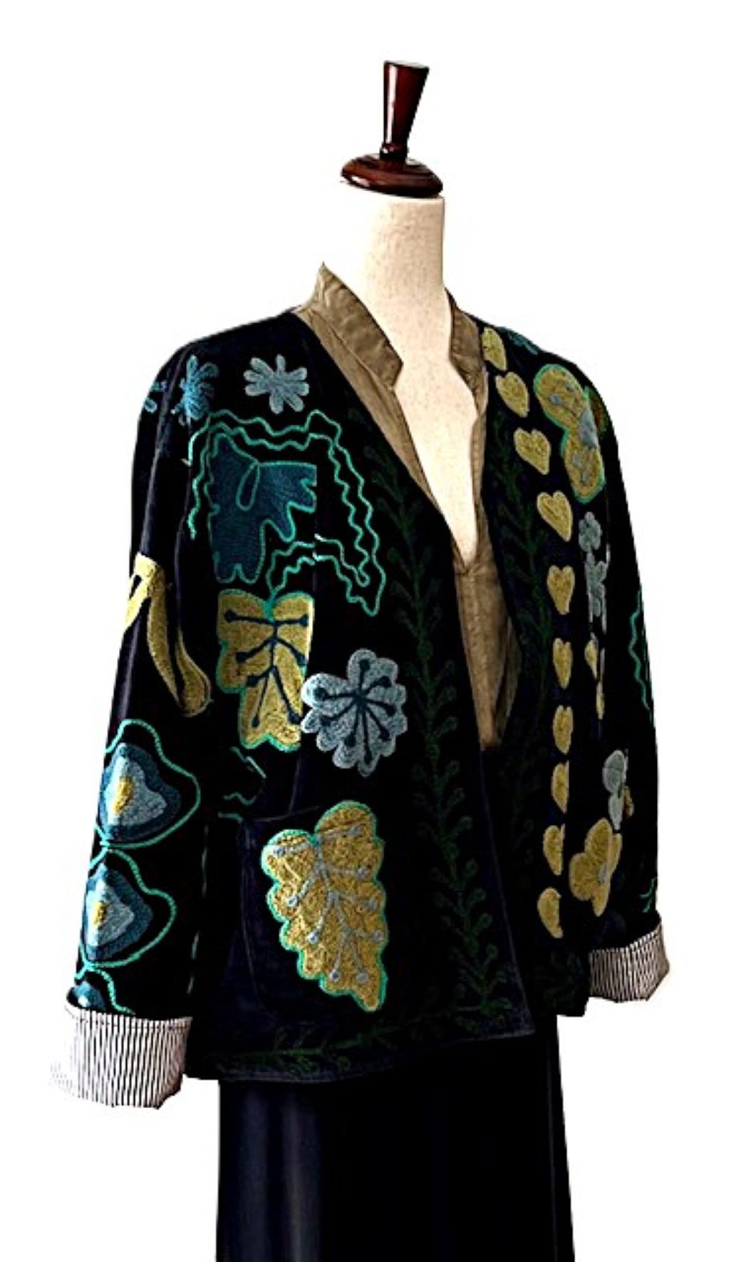 Jacket, Handmade Suzani Velvet Fully Reversible Jacket: Embroidered Folk Art Coat (Black)