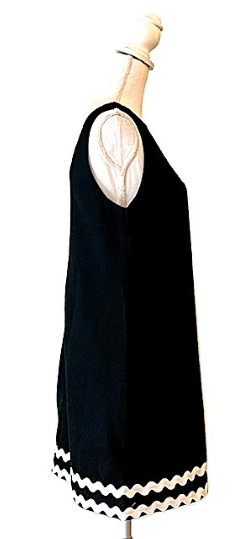 Scalloped Boat Neck Mini Dresss. Rick Rack Trim.