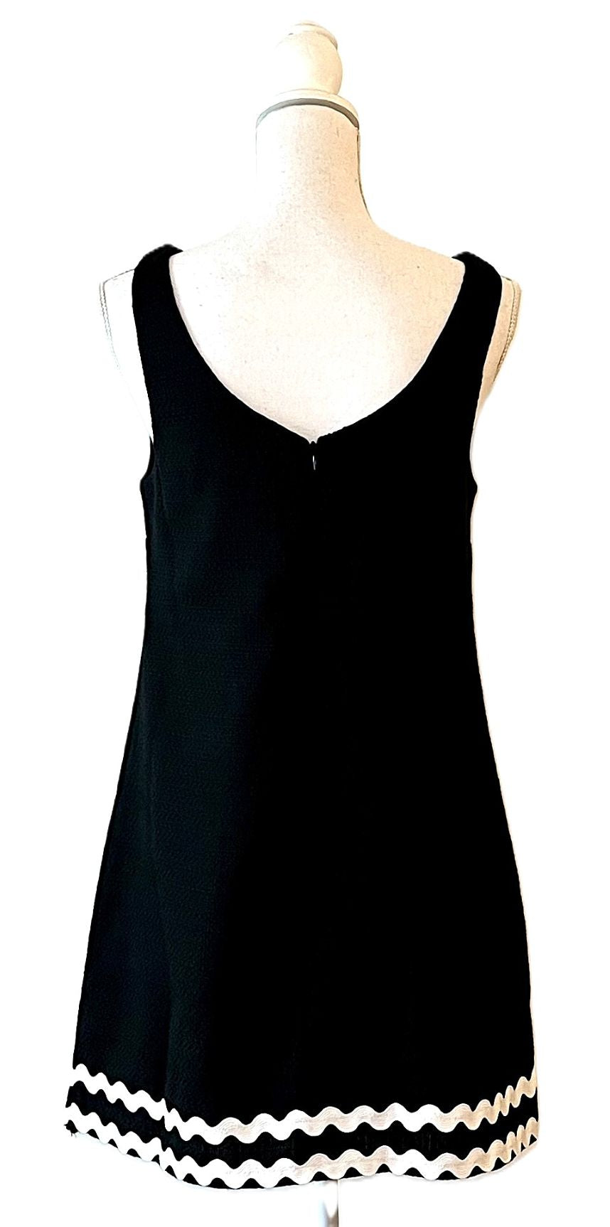 Scalloped Boat Neck Mini Dresss. Rick Rack Trim.