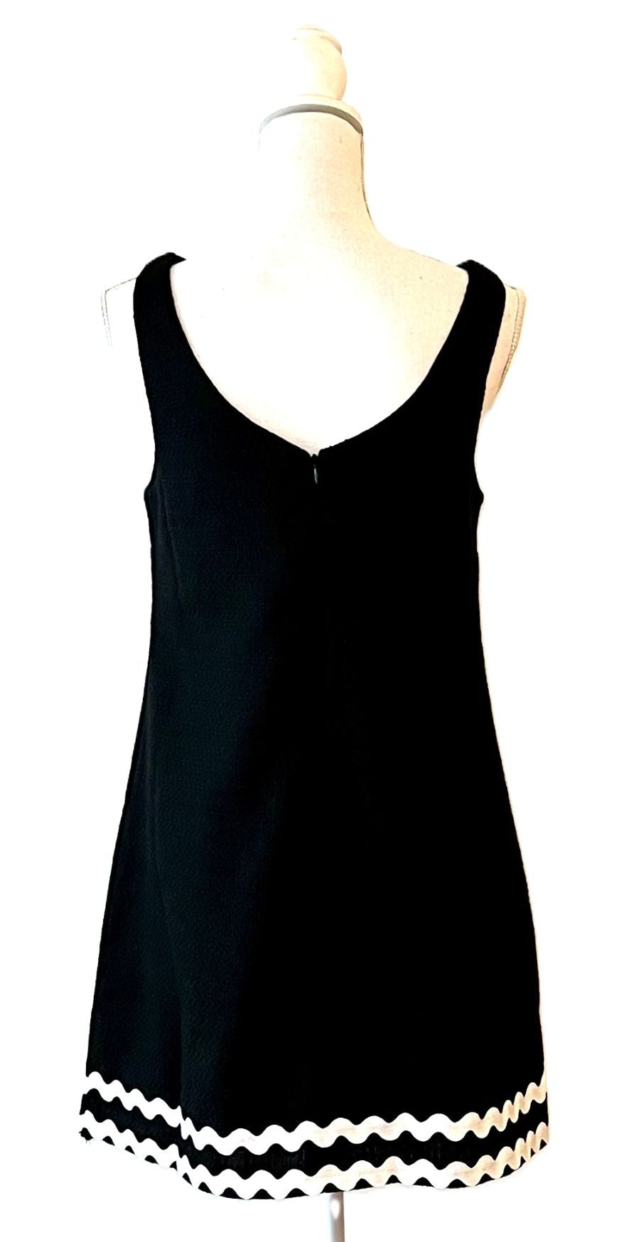 Scalloped Boat Neck Mini Dresss. Rick Rack Trim.