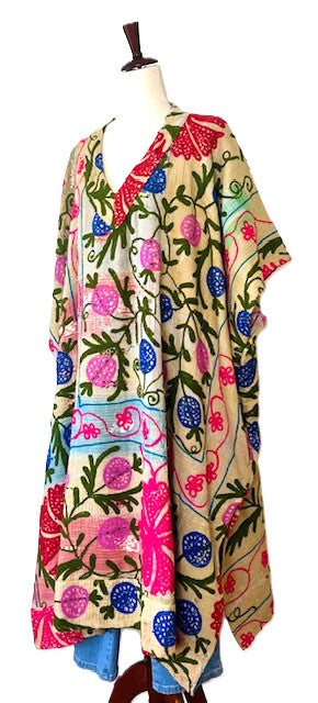 Kantha Bae New Suzani Muu (Sand)