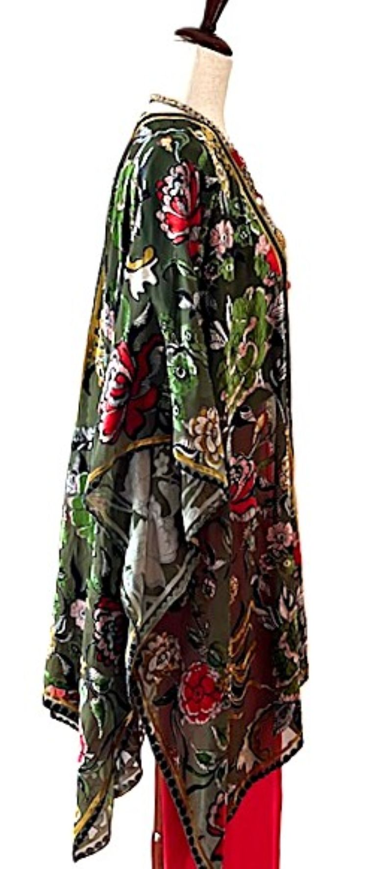 Specialty Collection: Specialty Collection: Velvet Muse Burnout Kimono. Stunning.
