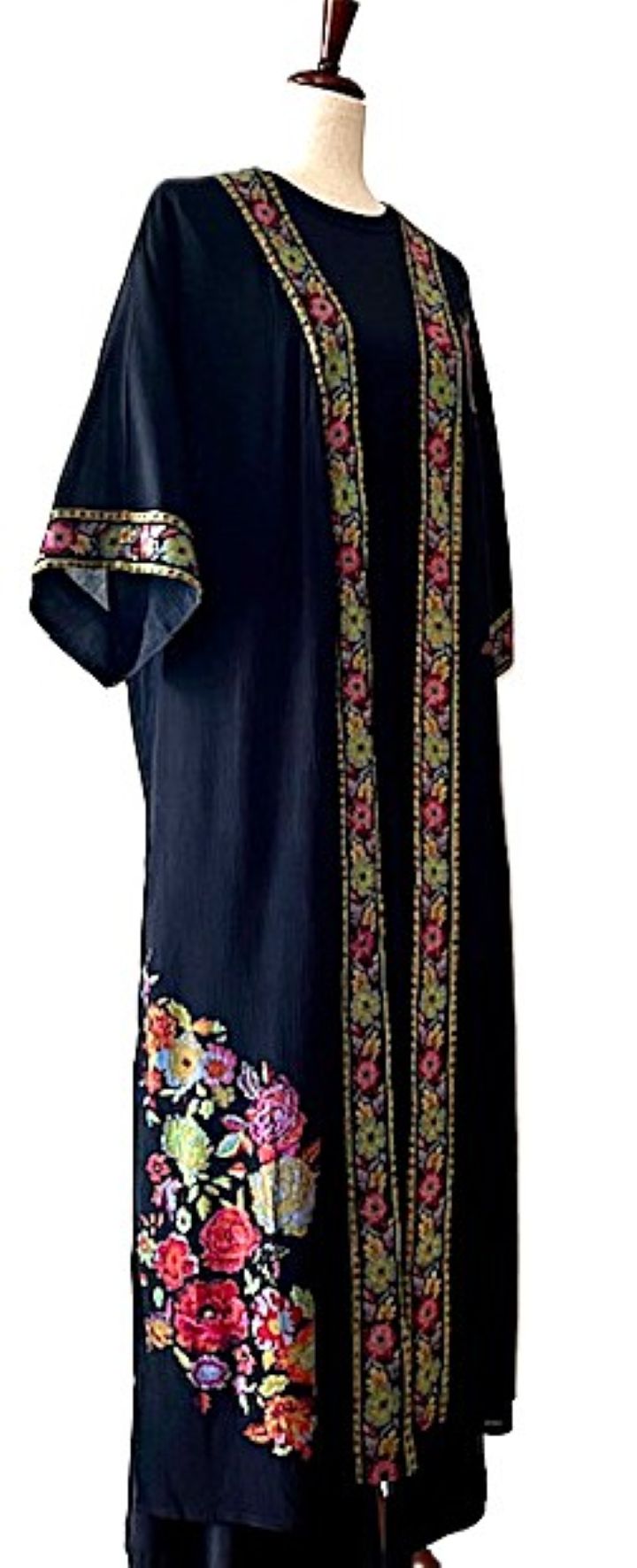 Specialty Collection: Blooming Roses Long Floral Kimono Has Just The Right Amount Of Pizzaz
