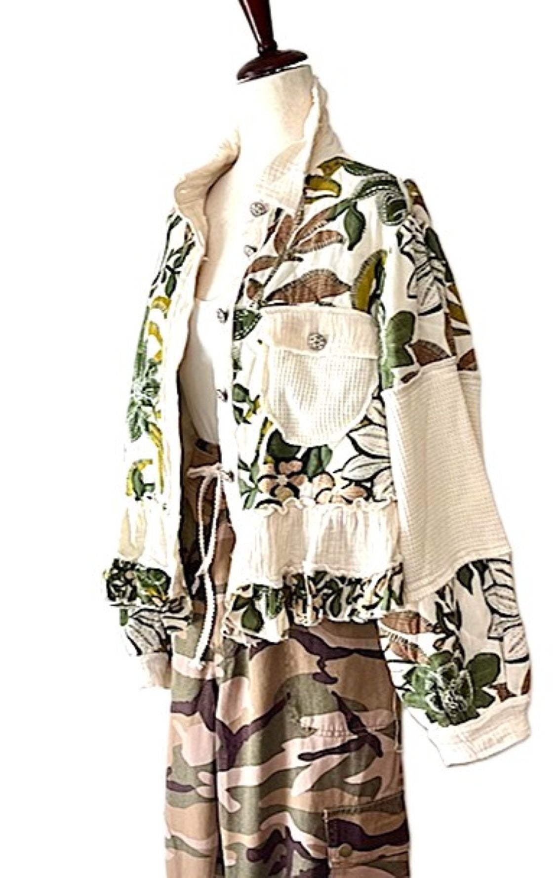 Jacket: Short Vintage Style Floral Pattern Boho Top, The Perfect Top Layer All Year.