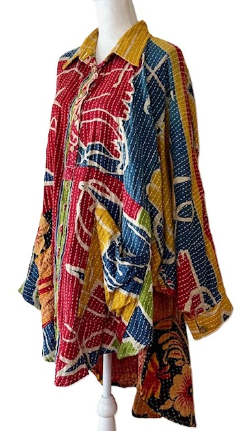 Kantha Bae Poetic Tunic is Super Stylish, (Abstract)