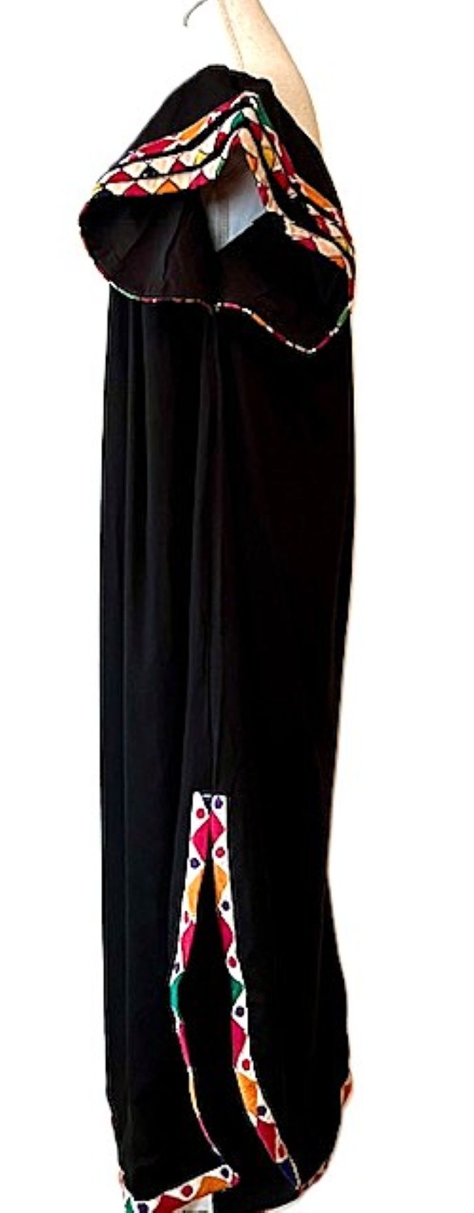 Long Cotton Dress With Novelty Trim And Flutter Sleeves. (Black)
