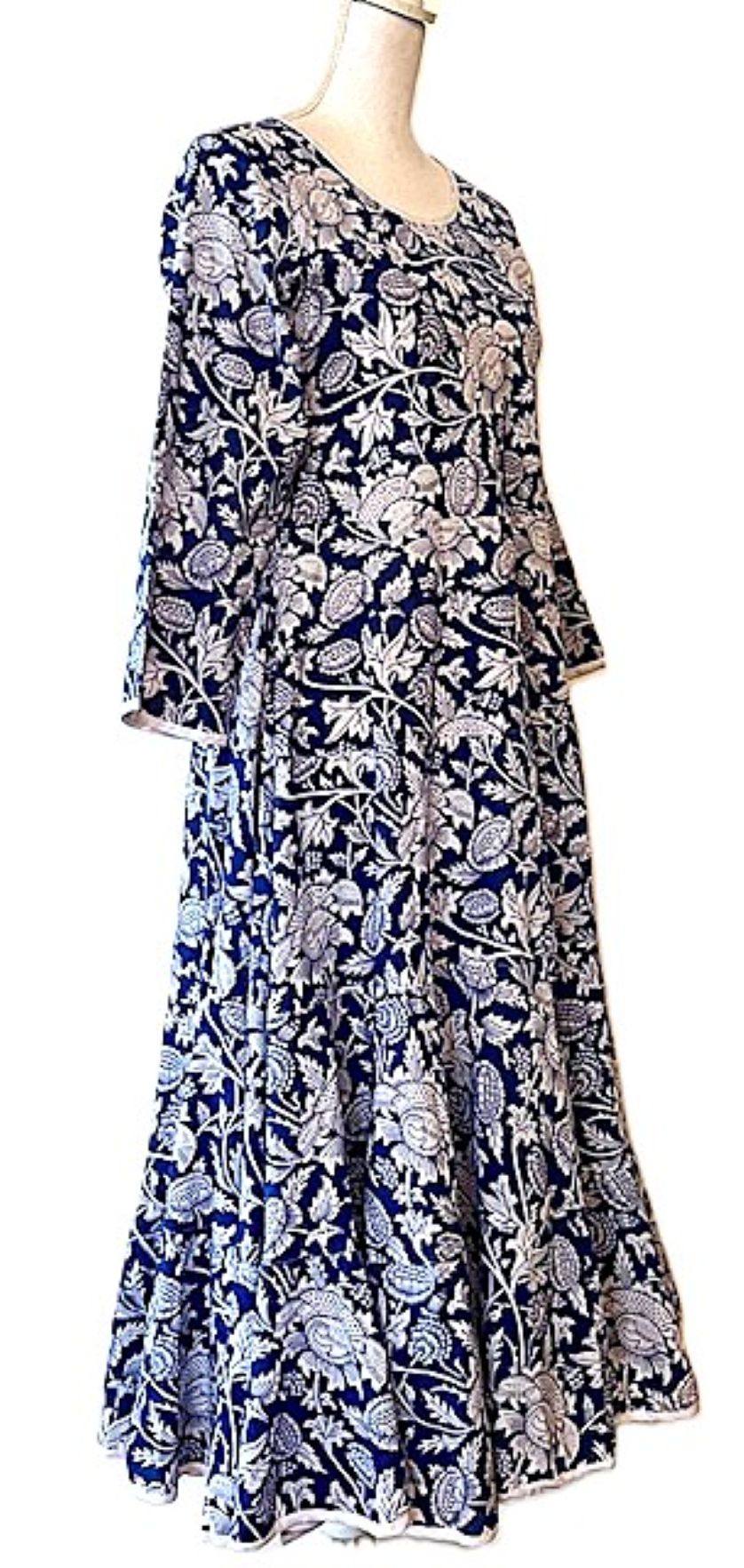 Midi Block Print Floral Cotton Dress Is Smart and Tailored (Navy and White)