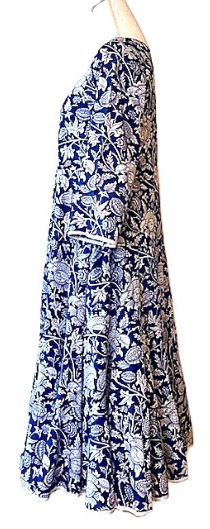 Midi Block Print Floral Cotton Dress Is Smart and Tailored (Navy and White)