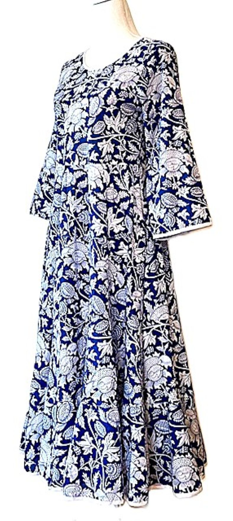 Midi Block Print Floral Cotton Dress Is Smart and Tailored (Navy and White)