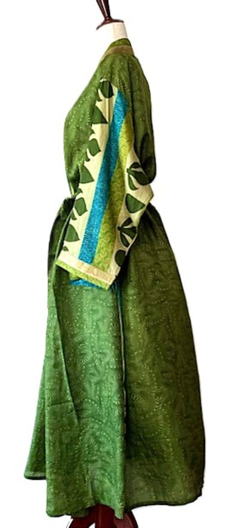 Full Sleeve Silk Kimono Duster Dress: Subtle Geometric Print (Green)