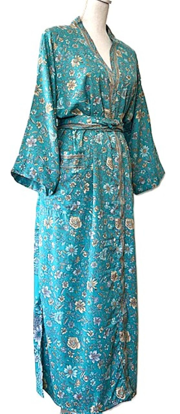 Wrap Silk Duster Kimono Is Soft and Feminine (Aqua)