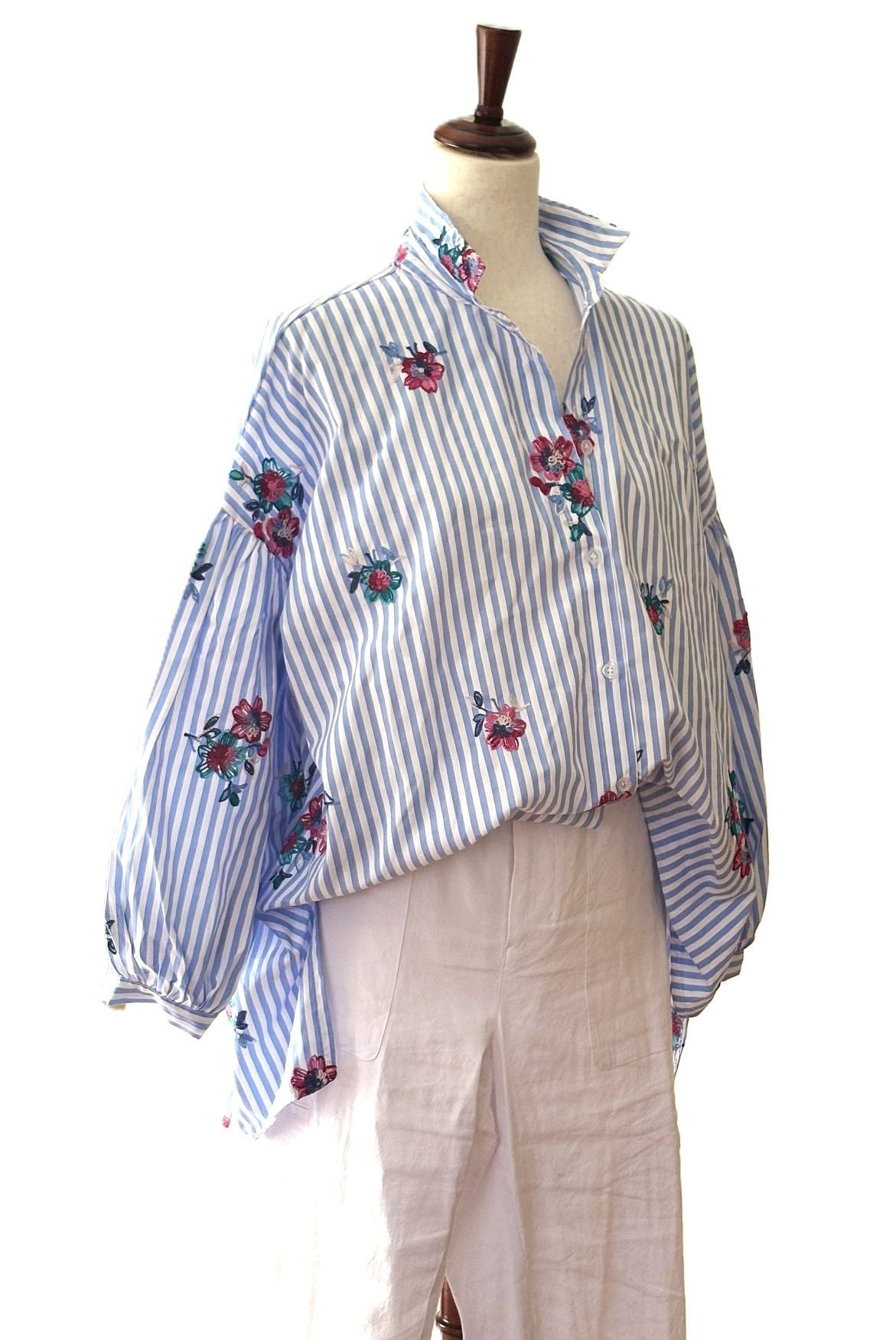 Tops: Italian, One Size Embroidered Light Blue Striped Cotton