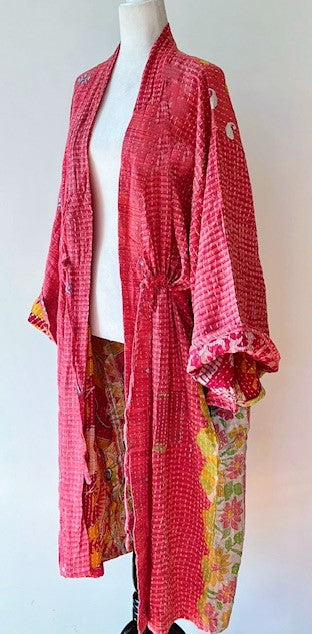 Kantha Bae Dreamweaver Kimono Is A Statement Piece. (Pink)