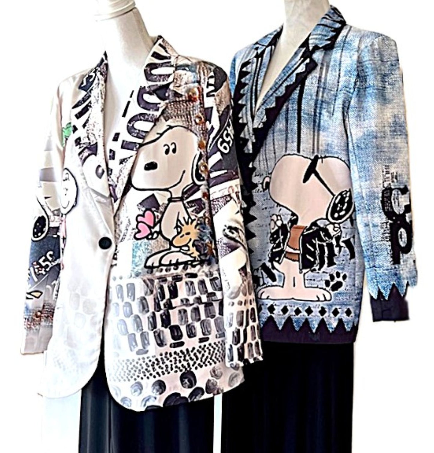 Contemporary One Size Italian "Snoopy" or Peanuts Printed Blazer (2 Choices).