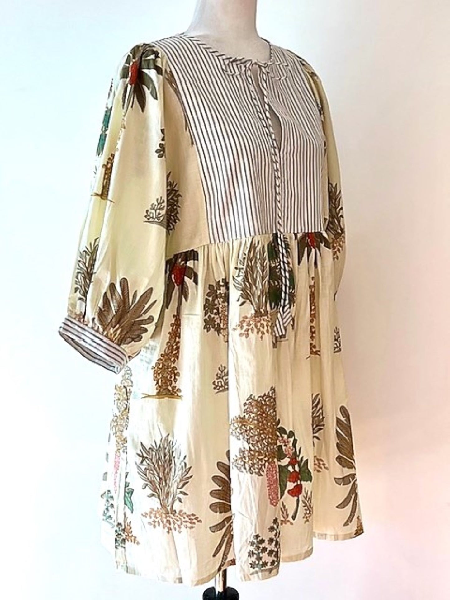 Cotton Block Print Short Dress Eases Into Fall With An Autumn Print