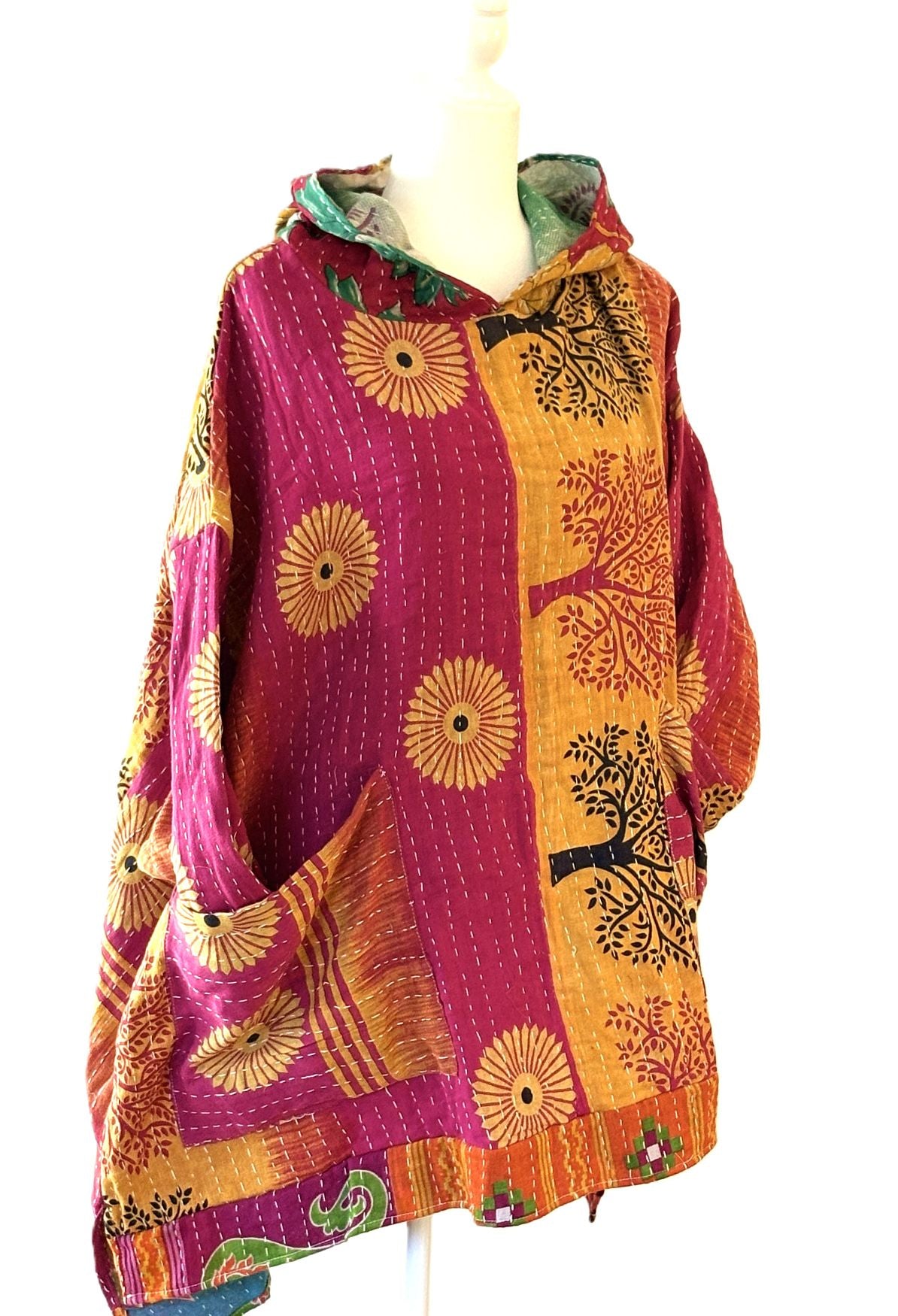 Kantha Bae Dream Lightweight Hoodie Pullover. (Fuschia)