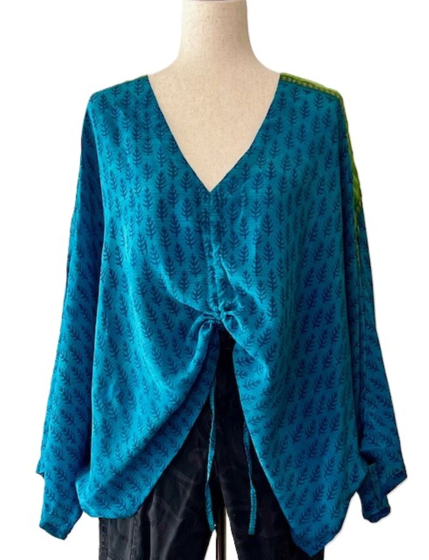 Kantha Bae Crepe Silk Butterfly Top is Groovy (Blue)