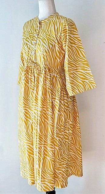 Flattering Easy Basic Block Print Cotton Short Dress. (Mustard)