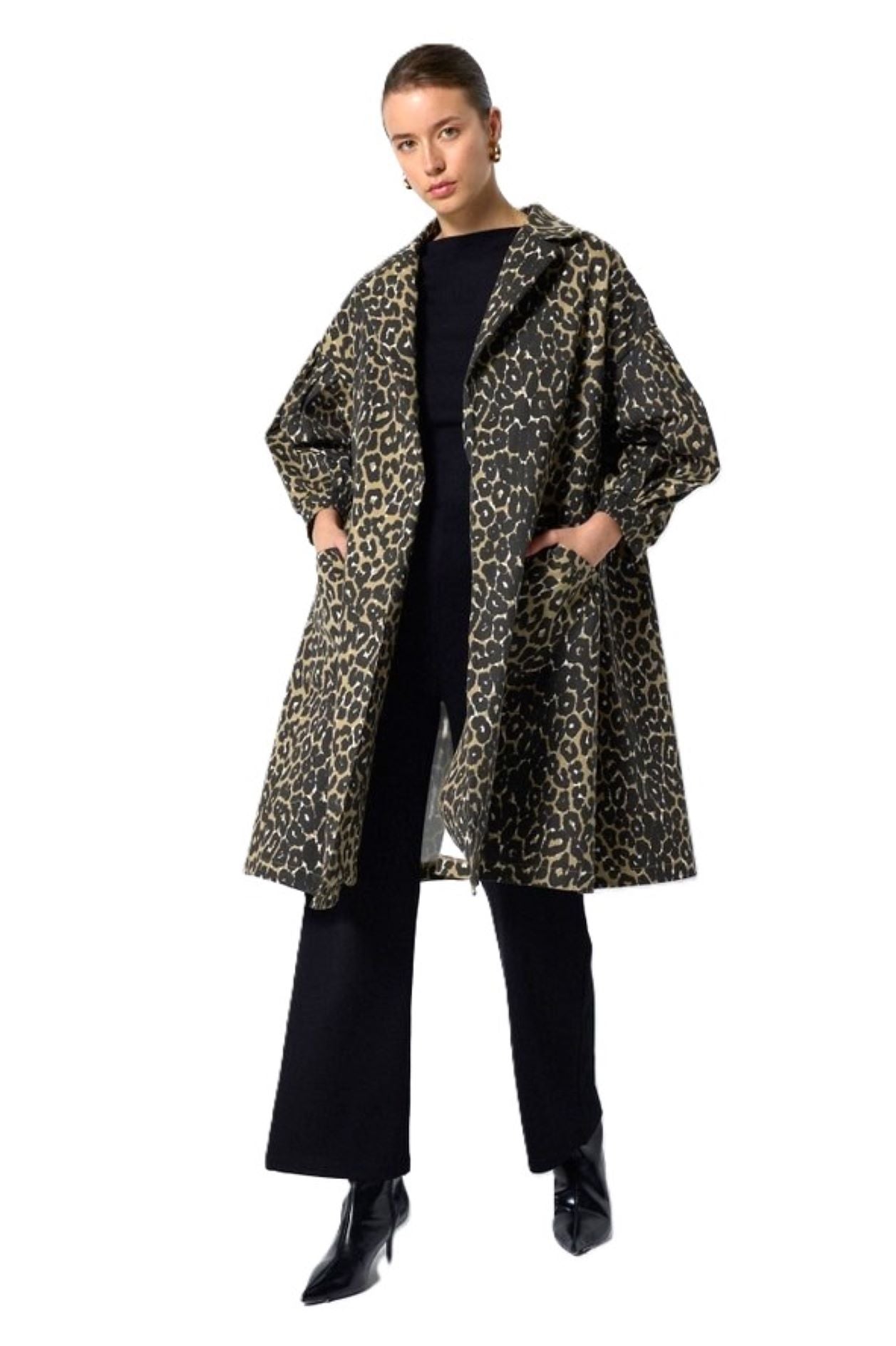 Leopard Print Balloon Sleeve Trench Coat. European Design.