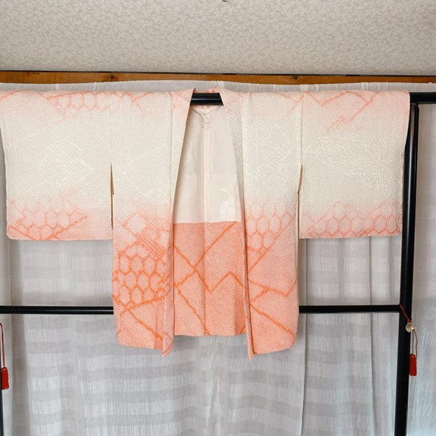 Luxurious Abstract Silk Haori Kimono Top. Soft, Supple, and Flattering (Peach)