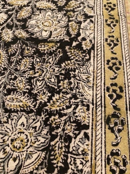 Dramatic Complex Print in Mustard and Black. (Runner, Napkins, Table Cloth)