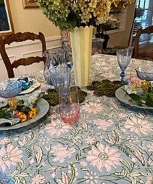 Set of Soft Pastels With 6 Mathing Napkins: Block Print Table Cloth (60 x 90)