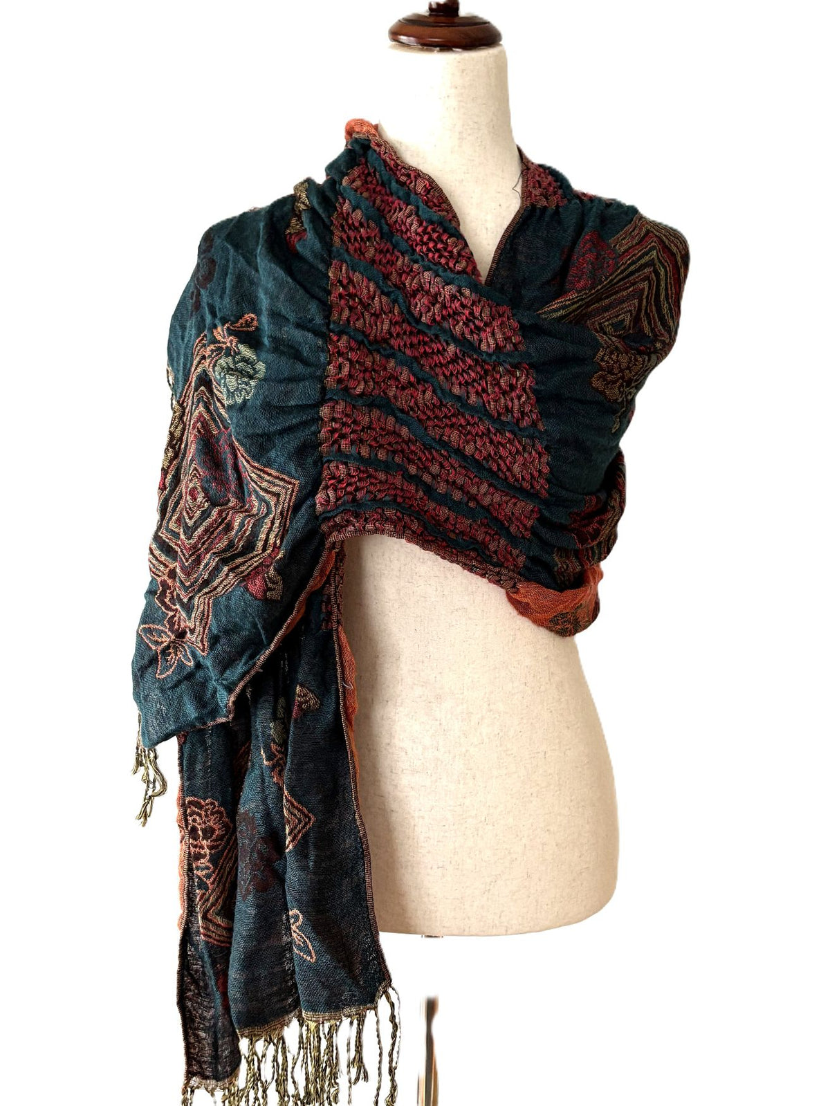 Wraps, Pashmina Ruffle Shawl, Creative And Unusual. (3 Colors)