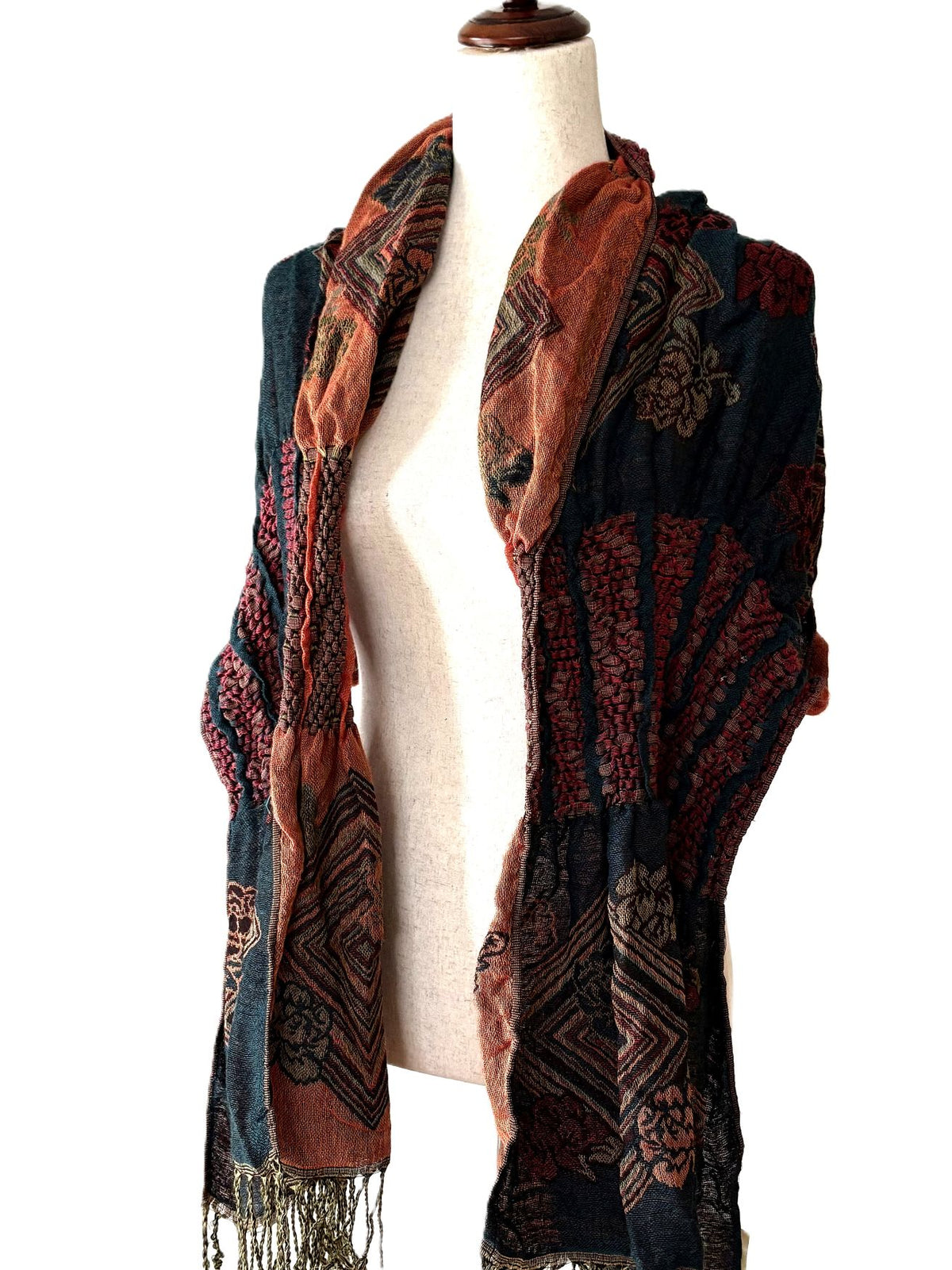 Wraps, Pashmina Ruffle Shawl, Creative And Unusual. (3 Colors)