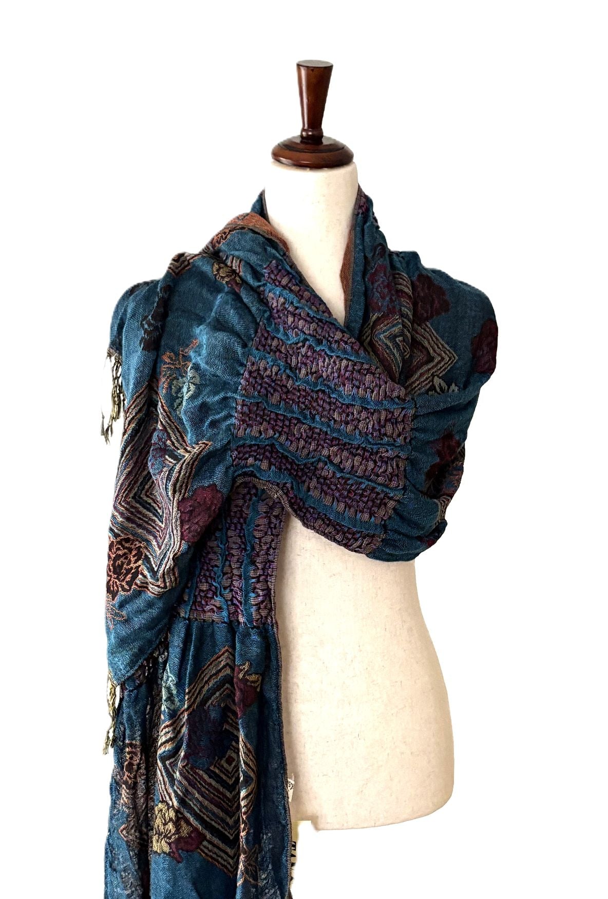 Wraps, Pashmina Ruffle Shawl, Creative And Unusual. (3 Colors)
