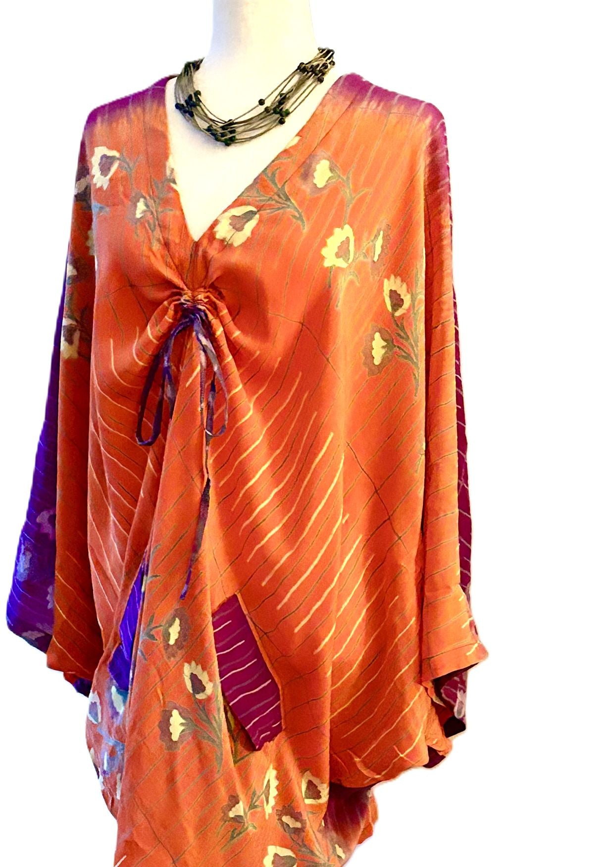 Kantha Bae Shortie Moondance Muu (Orange Floral)