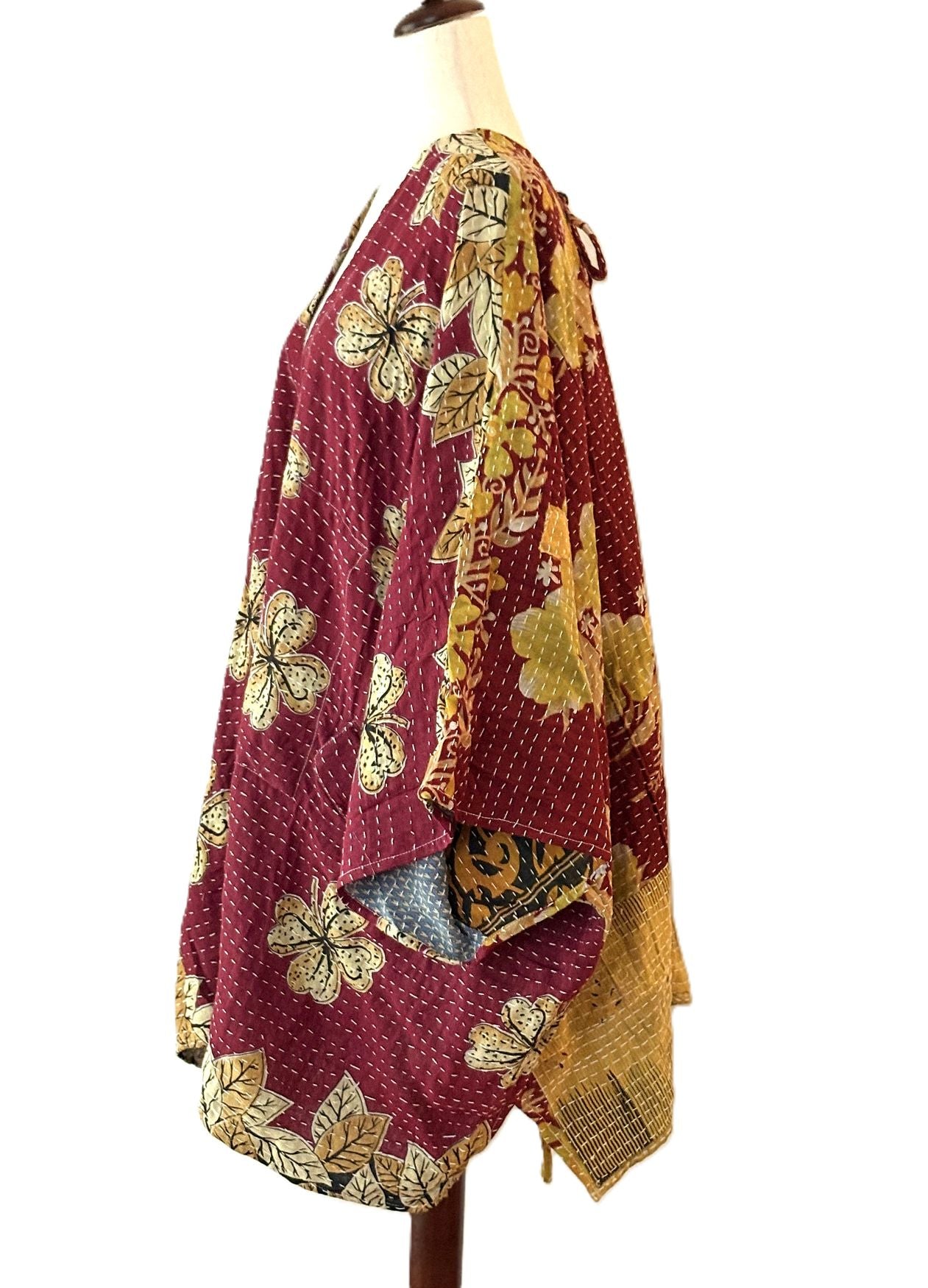 Kantha Bae Shortie Moondance Muu (Dark Floral)