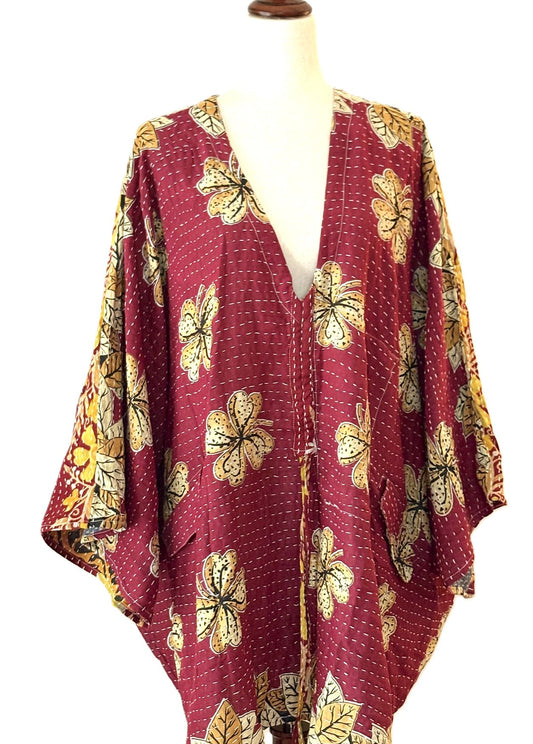 Kantha Bae Shortie Moondance Muu (Dark Floral)