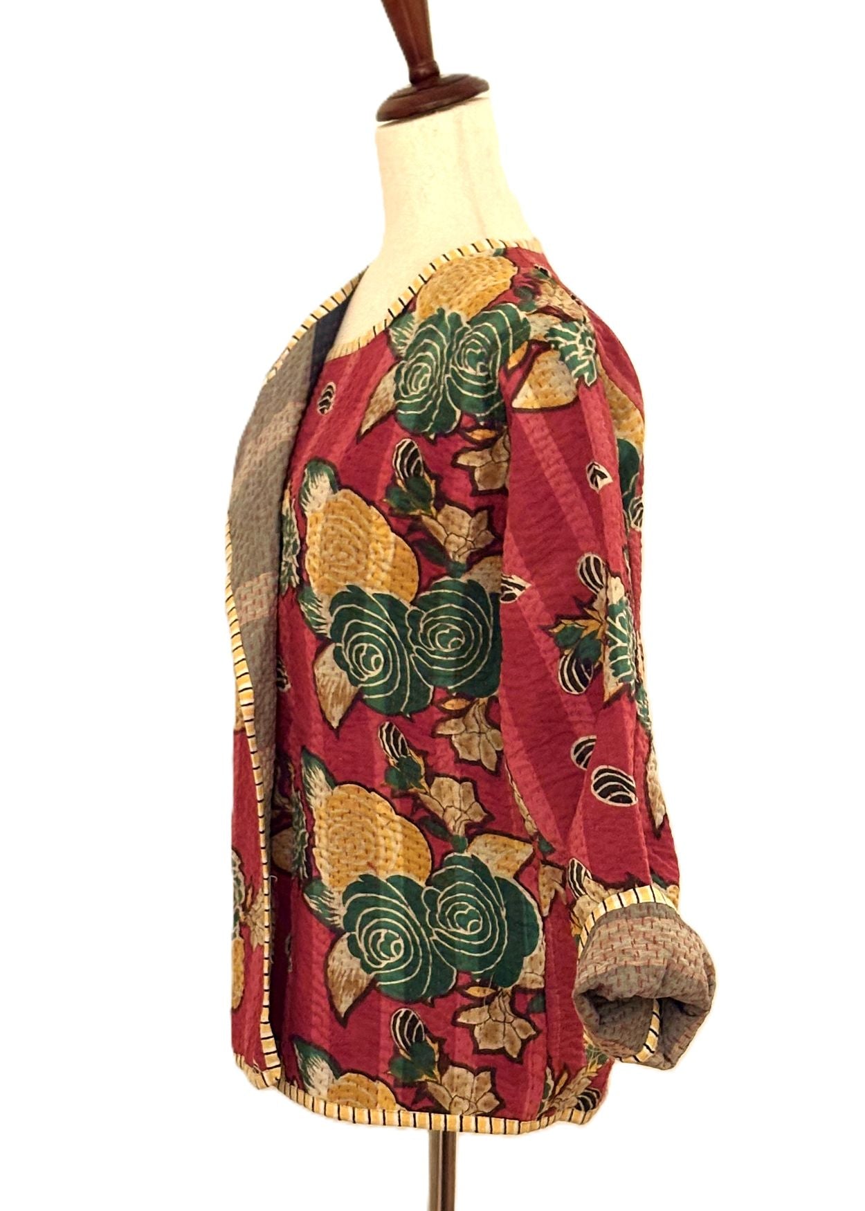 Jackets, Fully Reversible Short Quilted Jacket With Kantha Stitching. (Red)