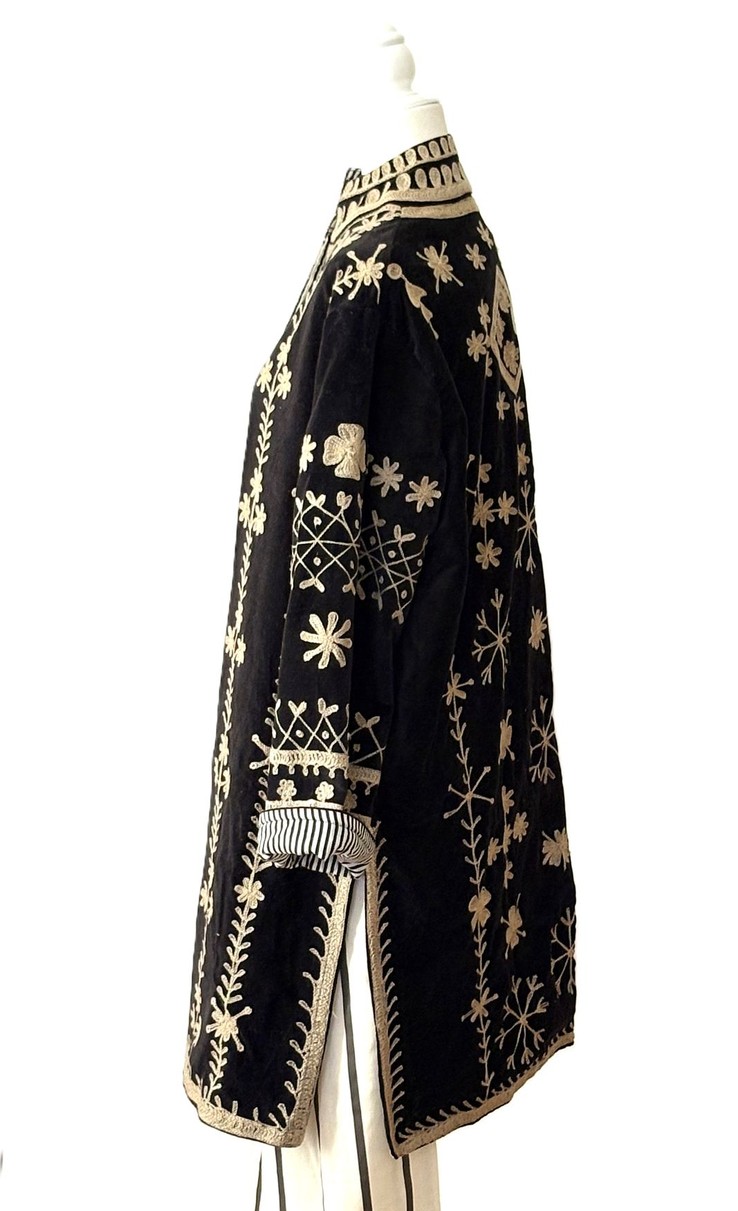 Jacket - Wearable Art, Hand Embroidered Kimono Coat (Black)