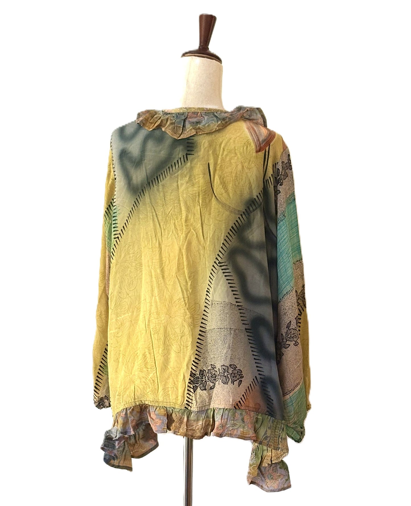 Kantha Bae Crepe Sari Ruffle Daisy Blouse (Mixed print)